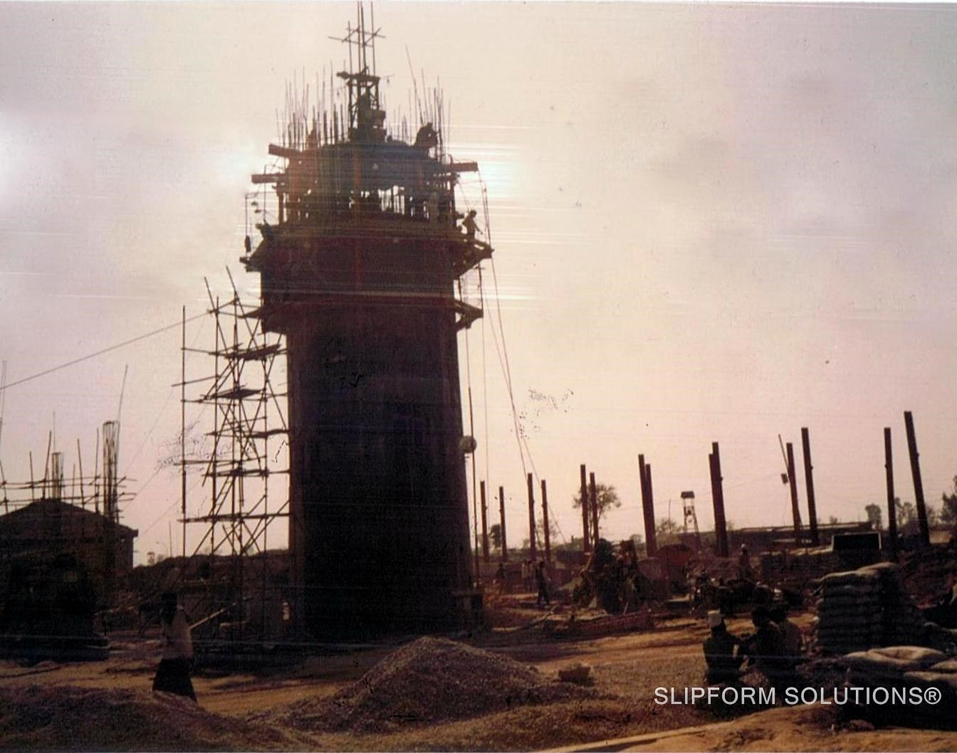 90 m tapered chimney for AJV Petrochemicals in Uttar Pradesh